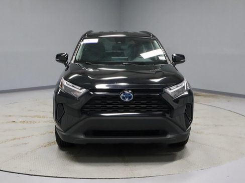 Used 2024 Toyota RAV4 XLE AWD/4WD image 7