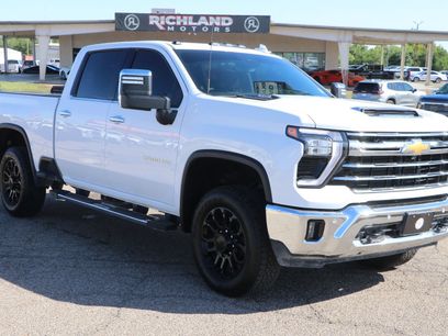 Used 2025 Chevrolet Silverado 2500 LTZ w/ LTZ Premium Package