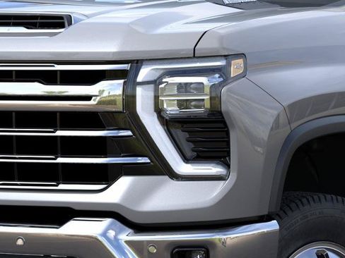 New 2026 Chevrolet Silverado 3500 LTZ w/ LTZ Convenience Package AWD/4WD image 10