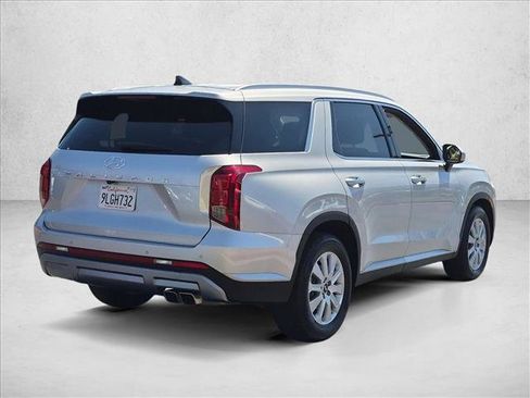 Used 2024 Hyundai Palisade SEL FWD image 5
