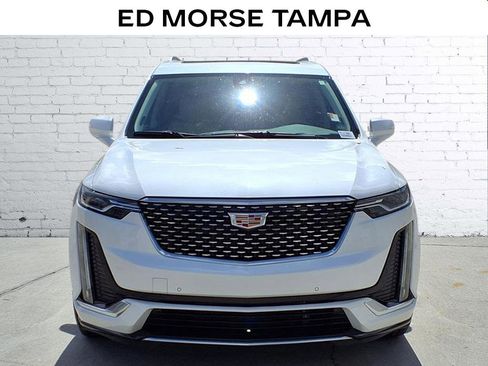 Certified 2023 Cadillac XT6 Premium Luxury image 6