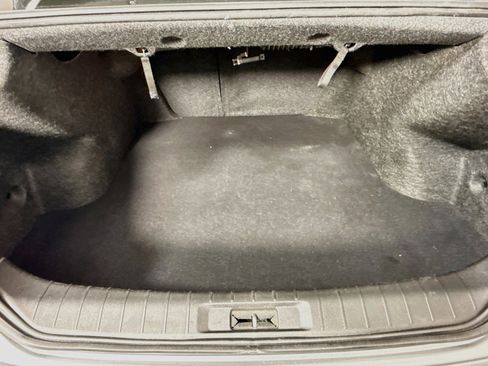 Used 2023 Nissan Maxima SL FWD image 35