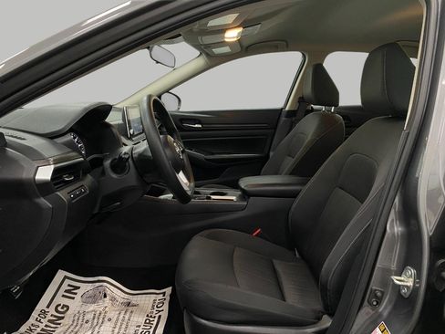 Certified 2025 Nissan Altima 2.5 SV FWD image 26