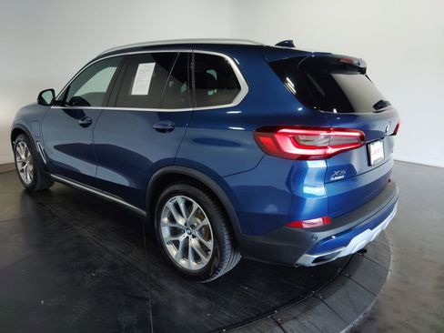 Used 2021 BMW X5 xDrive45e w/ Premium Package 2 image 8