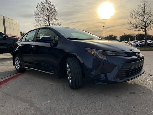 New 2026 Toyota Corolla LE image 4