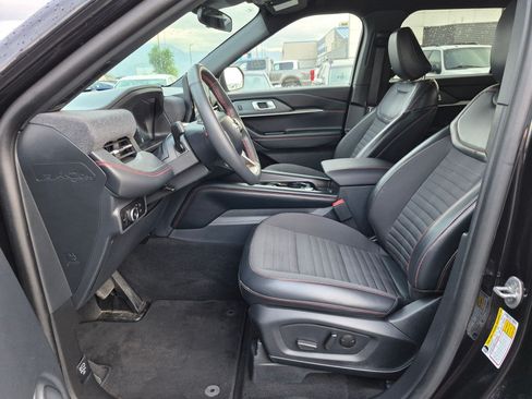 Used 2026 Ford Explorer ST-Line AWD/4WD image 18
