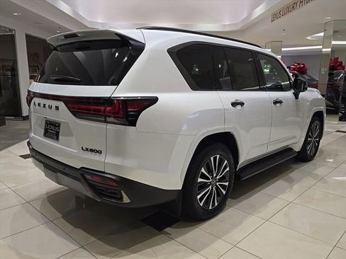 New 2026 Lexus LX 600 4WD w/ Premium Package image 8