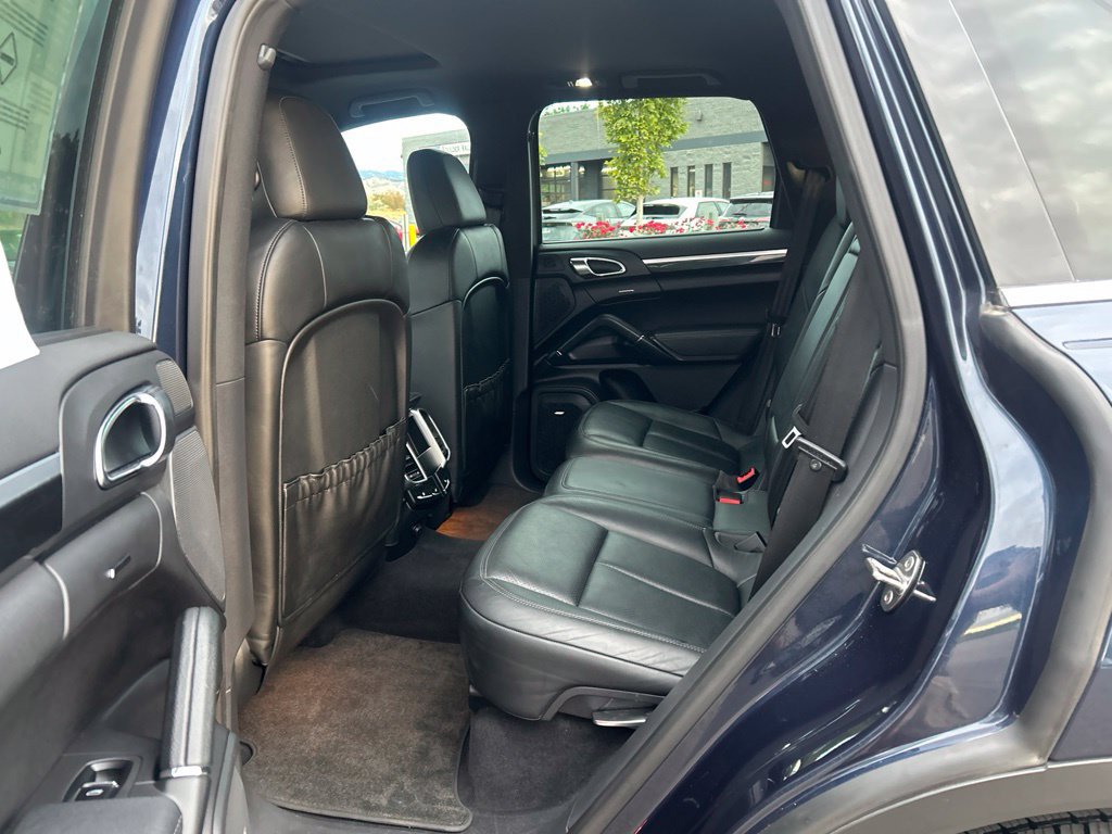 Used 2013 Porsche Cayenne AWD/4WD image 21