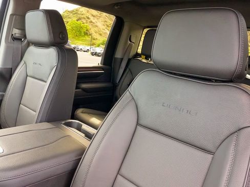 New 2025 GMC Sierra 2500 Denali w/ Technology Package image 23