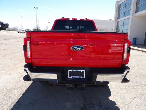 Used 2024 Ford F350 Lariat AWD/4WD image 10