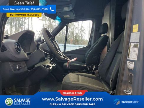 Used 2019 Mercedes-Benz Sprinter 144 image 9