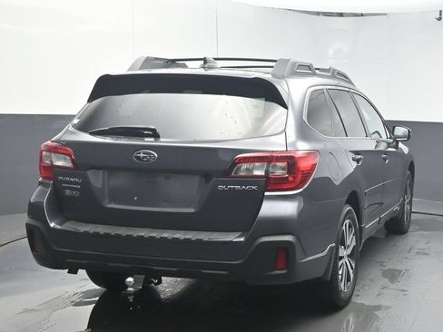 Used 2018 Subaru Outback 2.5i Limited AWD/4WD image 7