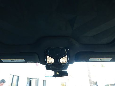 Used 2024 BMW XM AWD/4WD image 38