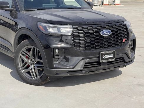 New 2026 Ford Explorer ST w/ Sun And Sound Package image 3