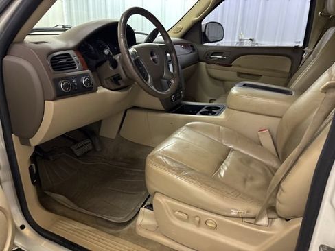 Used 2012 GMC Yukon XL SLT AWD/4WD image 33