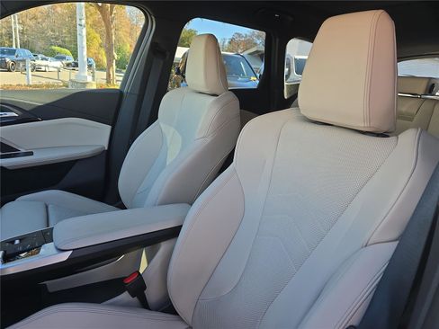 Used 2025 BMW X1 xDrive28i image 17