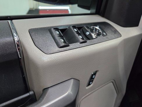 Used 2022 Ford F250 XLT AWD/4WD image 30