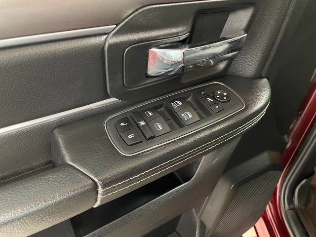 Used 2024 RAM 1500 Warlock AWD/4WD image 19