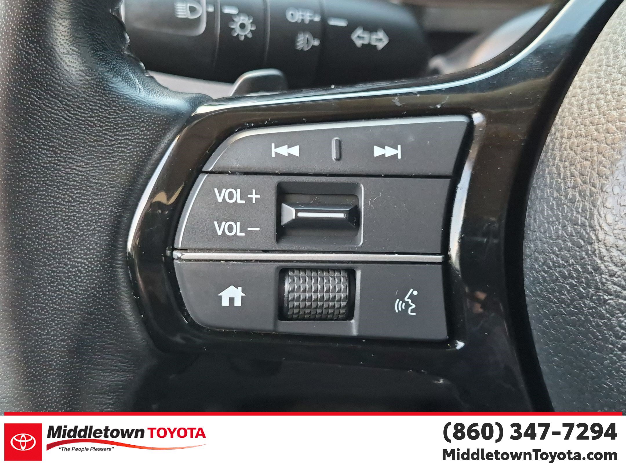 Used 2024 Honda Pilot EX-L image 19