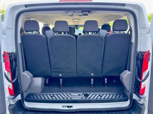 Used 2024 Ford Transit 350 XLT RWD image 6