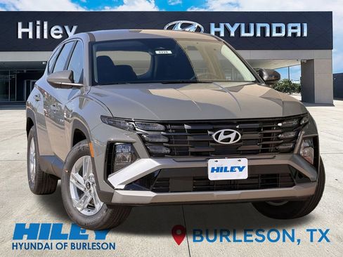 New 2026 Hyundai Tucson SE image 2