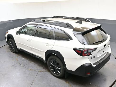 Certified 2024 Subaru Outback Onyx Edition XT image 38