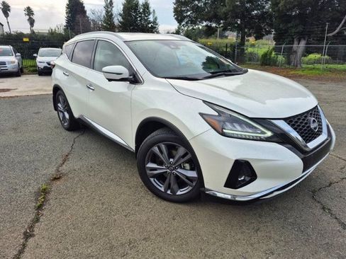 Used 2024 Nissan Murano Platinum w/ Cargo Package image 1
