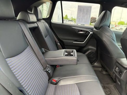 Used 2022 Toyota RAV4 XSE w/ XSE Grade Weather Package AWD/4WD image 33