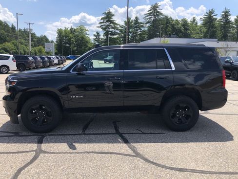 Used 2019 Chevrolet Tahoe LS AWD/4WD image 6