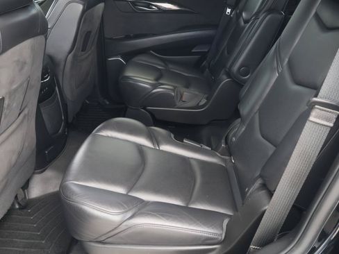 Used 2018 Cadillac Escalade Platinum AWD/4WD image 20