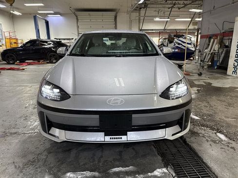 Used 2023 Hyundai Ioniq 6 SEL image 2
