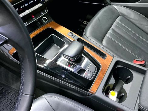 Certified 2023 Audi Q5 2.0T Premium Plus w/ Premium Plus Package AWD/4WD image 19
