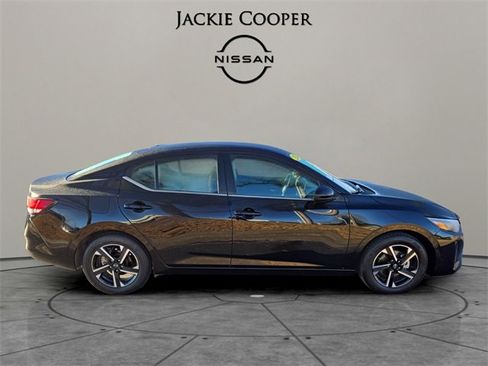 Certified 2024 Nissan Sentra SV image 6