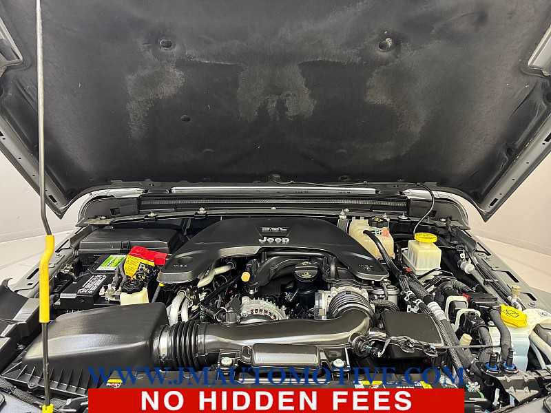 Used 2021 Jeep Gladiator Sport AWD/4WD image 10