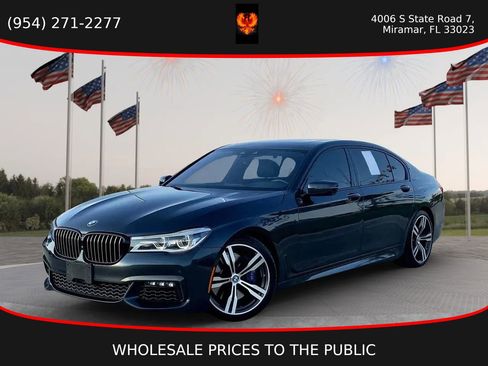 Used 2019 BMW 750i xDrive w/ Executive Package image 8