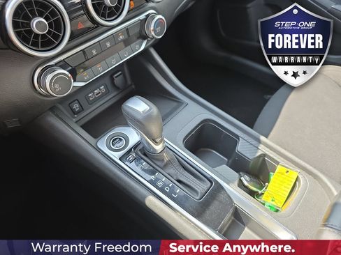 Used 2024 Nissan Sentra SV FWD image 27