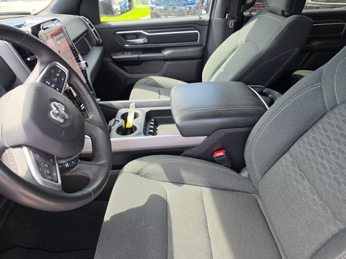 Used 2025 RAM 1500 Big Horn RWD image 9