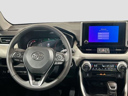 Used 2025 Toyota RAV4 XLE Premium FWD image 18