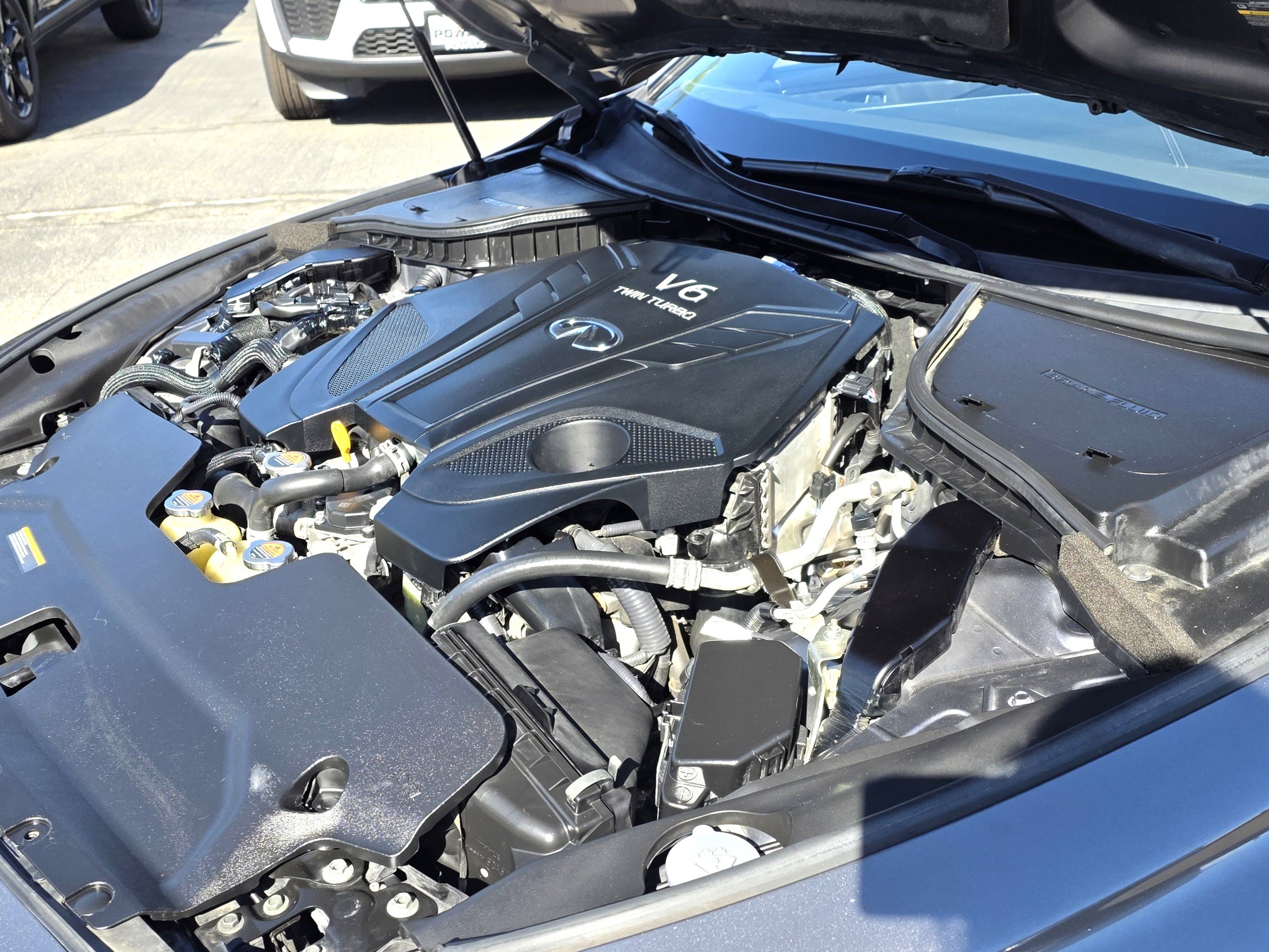 Used 2019 INFINITI Q60 3.0t w/ Cargo Package RWD image 22