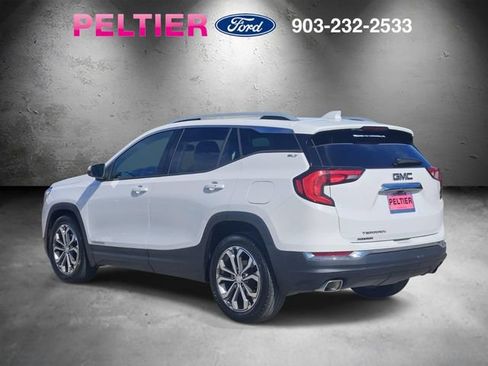 Used 2020 GMC Terrain SLT w/ Preferred Package FWD image 4