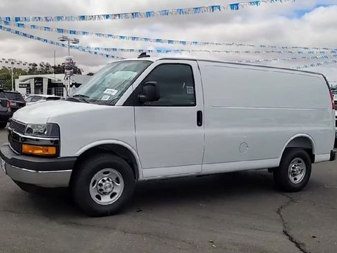 New 2025 Chevrolet Express 2500 w/ Driver Convenience Package image 5
