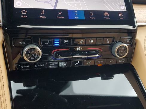 New 2025 Jeep Grand Cherokee L Summit image 33