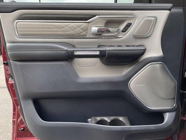 Used 2022 RAM 1500 Limited AWD/4WD image 9