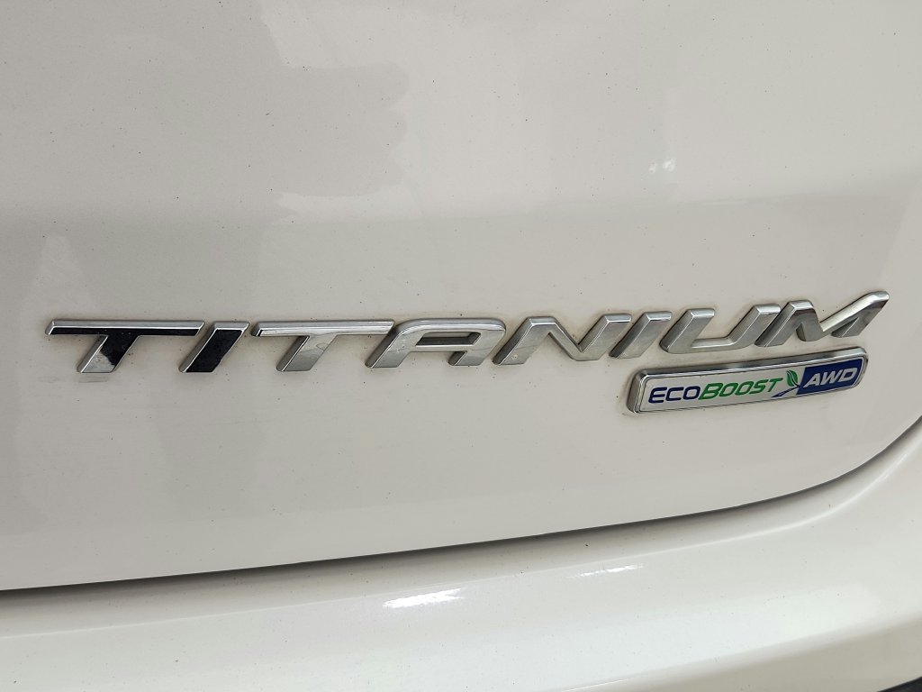 Used 2019 Ford Edge Titanium w/ Cold Weather Package AWD/4WD image 36