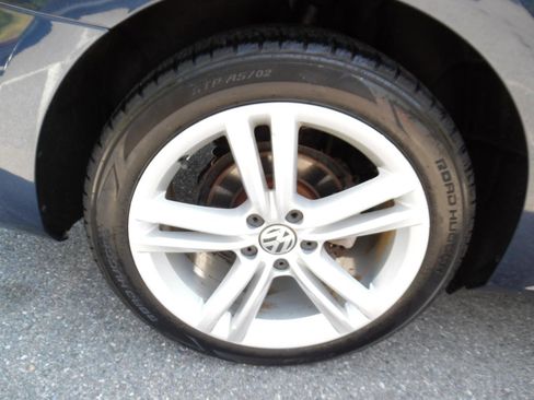 Used 2015 Volkswagen Passat TDI SE FWD image 24
