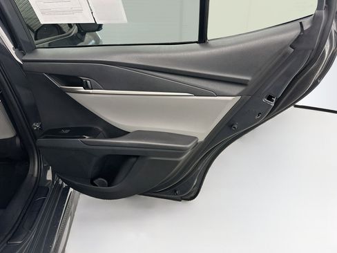 Used 2025 Toyota Camry SE FWD image 31