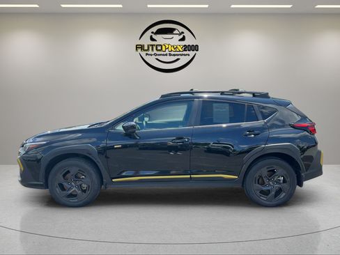 Used 2024 Subaru Crosstrek 2.5i Sport w/ Crosstrek Mirror Package AWD/4WD image 4