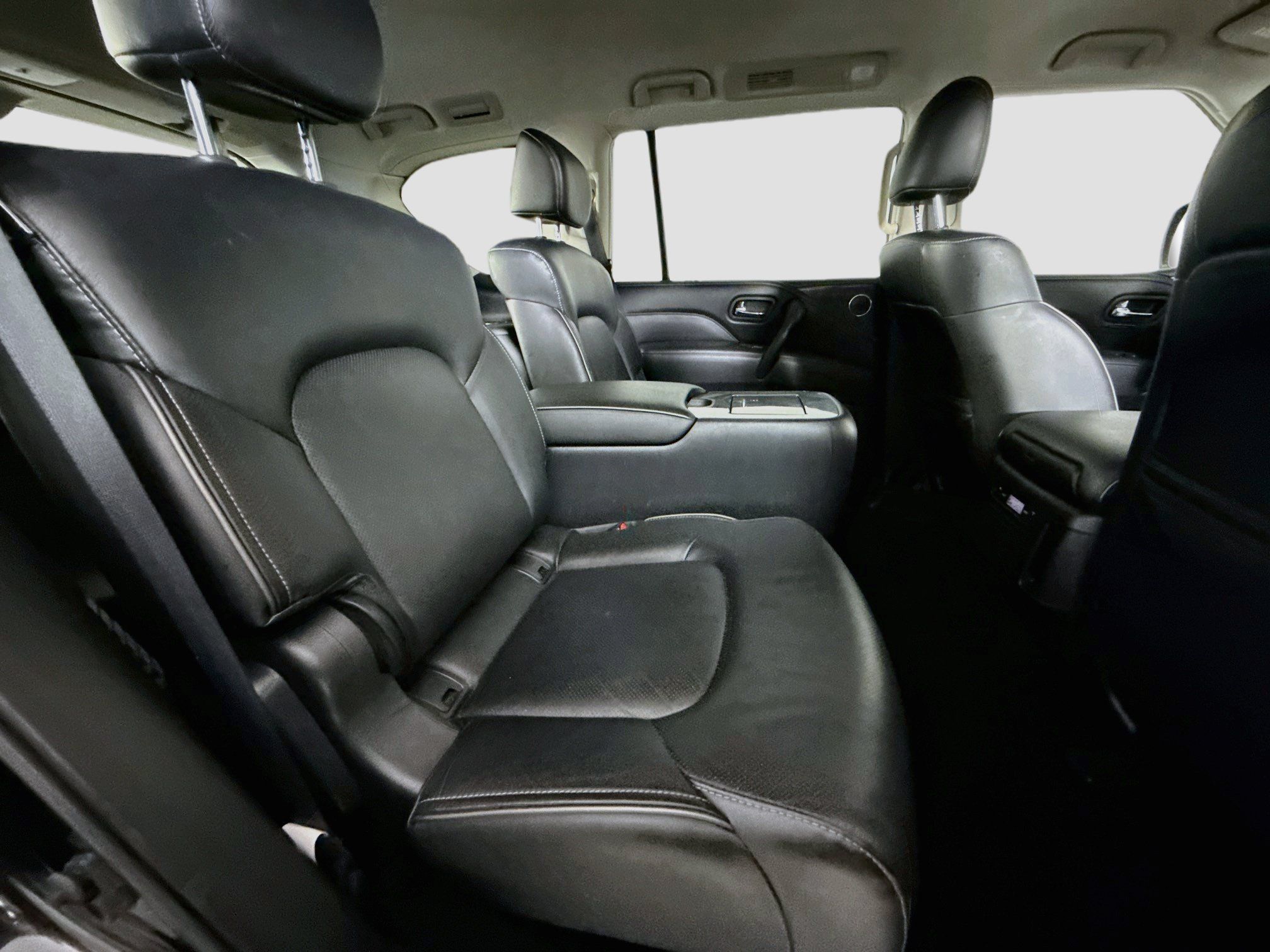 Used 2024 INFINITI QX80 Luxe w/ Cargo Package AWD/4WD image 27