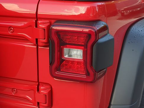 Used 2026 Jeep Wrangler Unlimited Sport AWD/4WD image 45