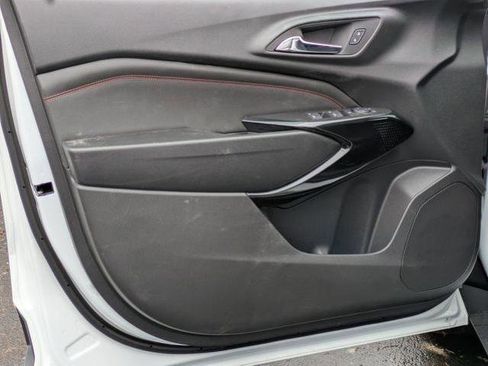 New 2026 Chevrolet Trax RS w/ Sunroof Package image 12